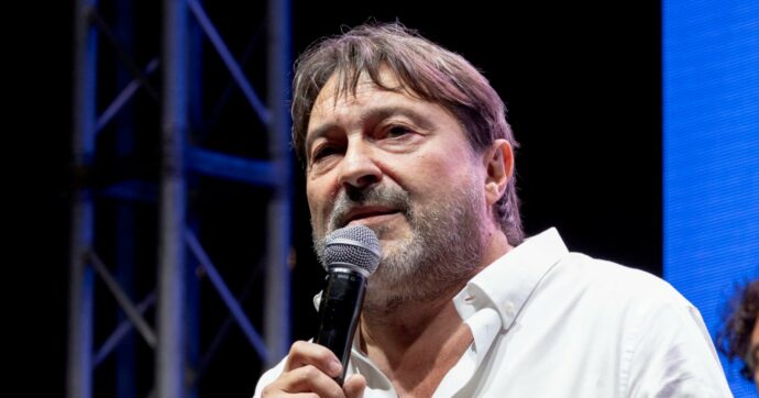 Dopo il caso Lavitola la Rai ha deciso di affidare la conduzione di Report ai giornalisti Giulia Presutti e Daniele Piervincenzi, a partire dalla prossima stagione.