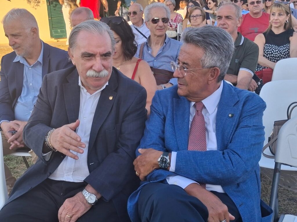 L'Accademia dei Caccuriani assegna al Direttore Generale della RAI Roberto Sergio il Premio alla Carriera per il suo 