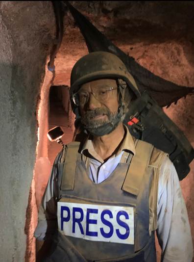 E' la storia di uno scoop realizzato dal TG1 nei Tunnel di Gaza, ma è anche la storia e l'impegno dell'inviato della RAI a Gerusalemme Giovan Battista Brunori.