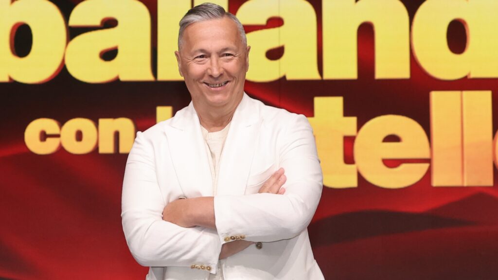 Ballando con le stelle ai nastri di partenza, ma quest'anno non ci sarà Paolo Belli, il musicista che ha contribuito a dare un'anima alla trasmissione.
