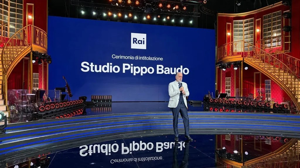 L'AD RAI Giampaolo Rossi inaugura il nuovo studio televisivo intitolato a Pippo Baudo, 